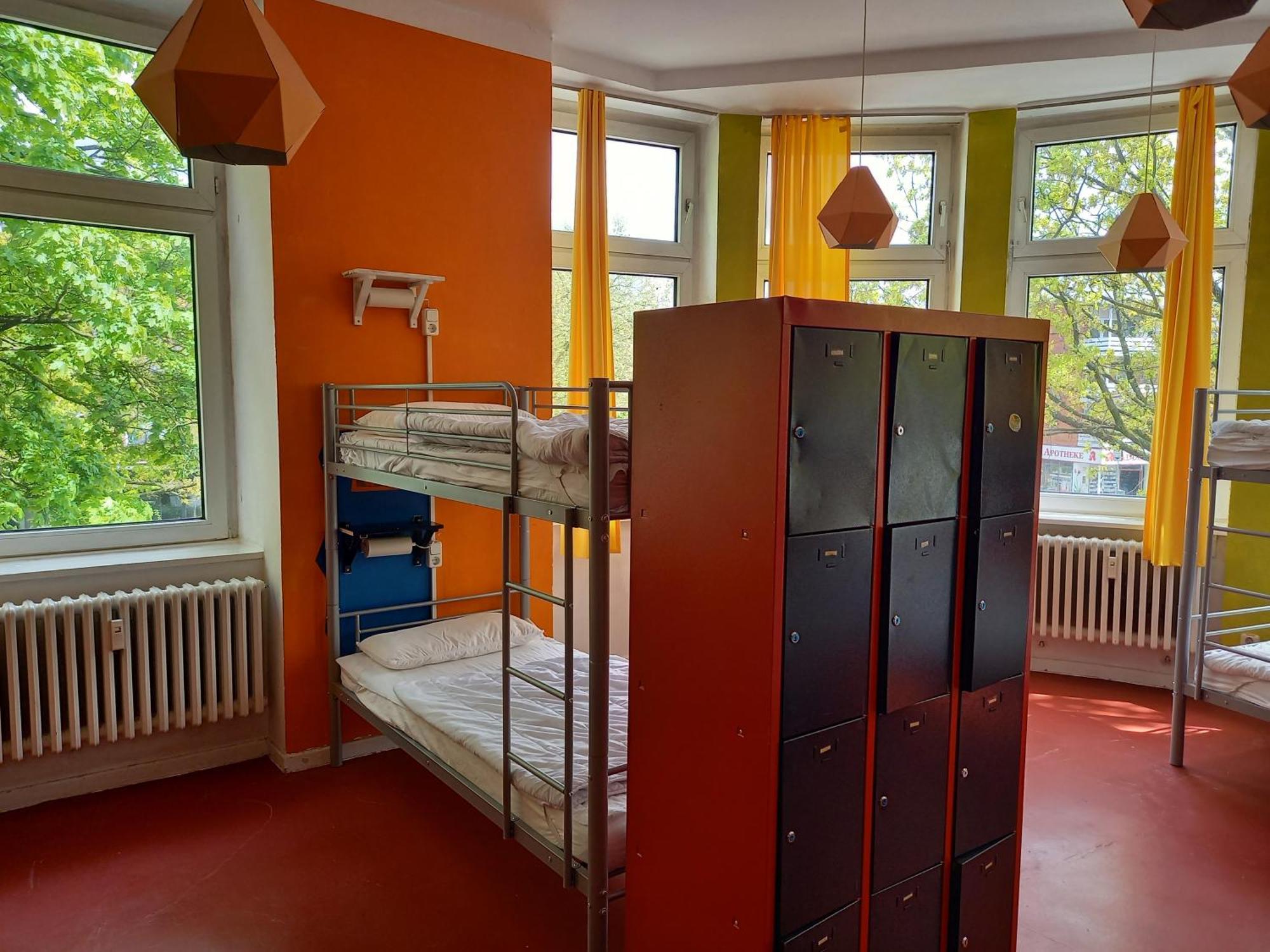 Instantsleep Backpackerhostel St Pauli Hamburg Ngoại thất bức ảnh