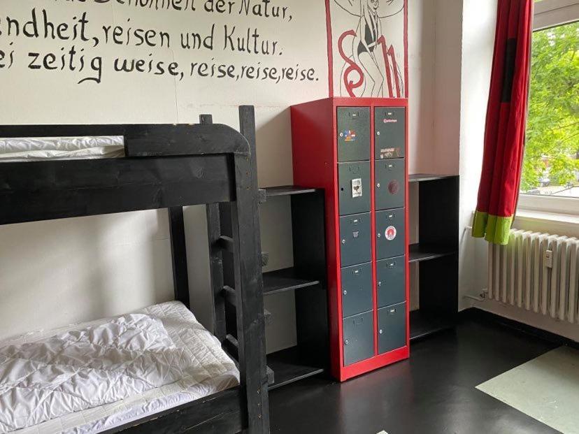 Instantsleep Backpackerhostel St Pauli Hamburg Ngoại thất bức ảnh